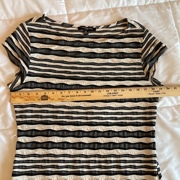 SHARAGANO BLACK GRAY & WHITE MIDI DRESS size 12 pleated-sleeve - Picture 7 of 9